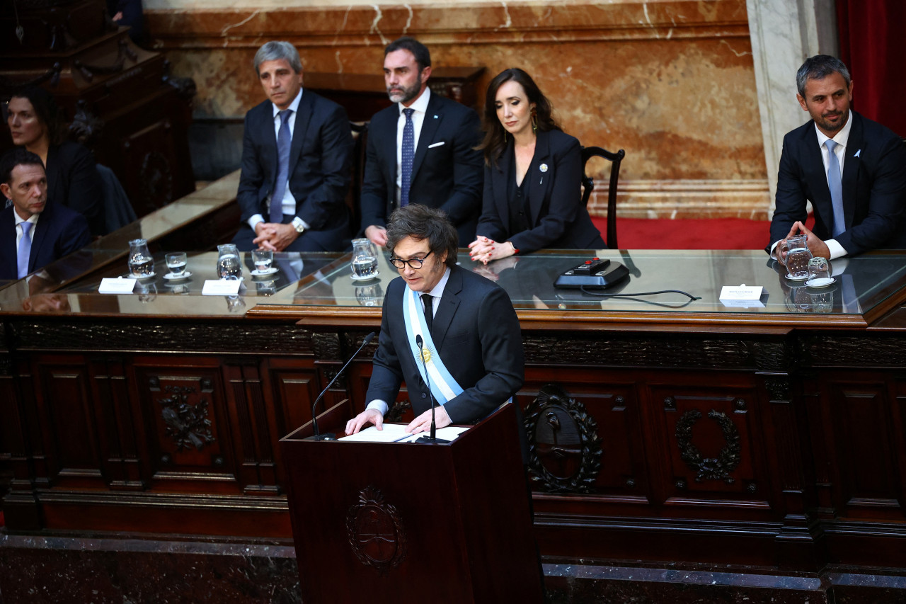 Javier Milei presentó el Presupuesto 2025 en el Congreso. Foto: Reuters