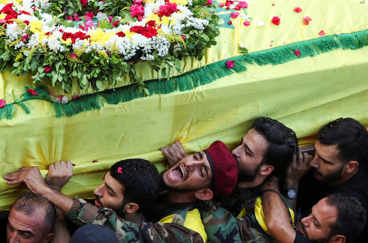 Funeral de un integrante de Hezbollah en el Líbano. Foto: Reuters.