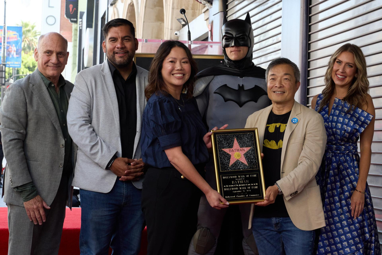 Batman, el primer superhéroe con una estrella en el Paseo de la Fama de Hollywood. Foto: EFE.