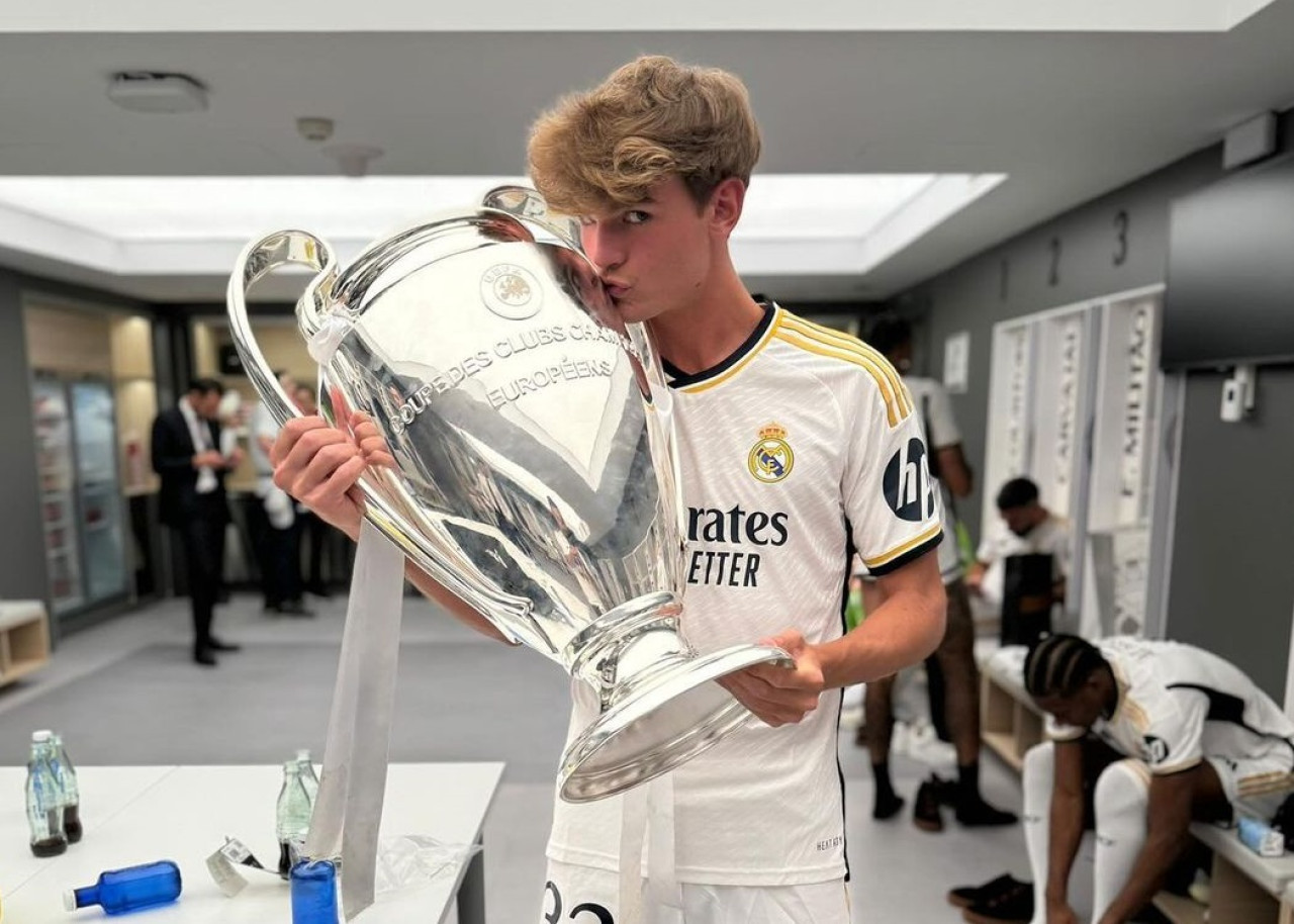 Nico Paz fue campeón de la Champions League con el Real Madrid. Foto: Instagram @nicopaz1o.