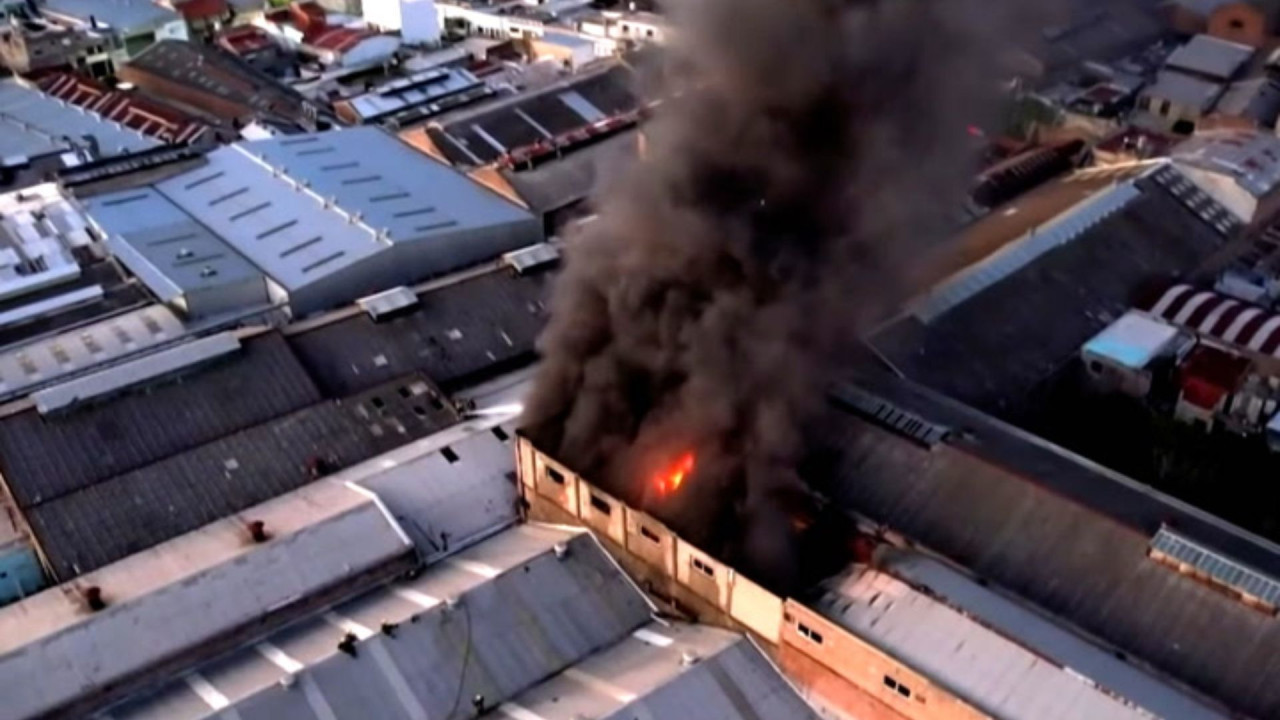 Incendio en Avellaneda. Foto: X.