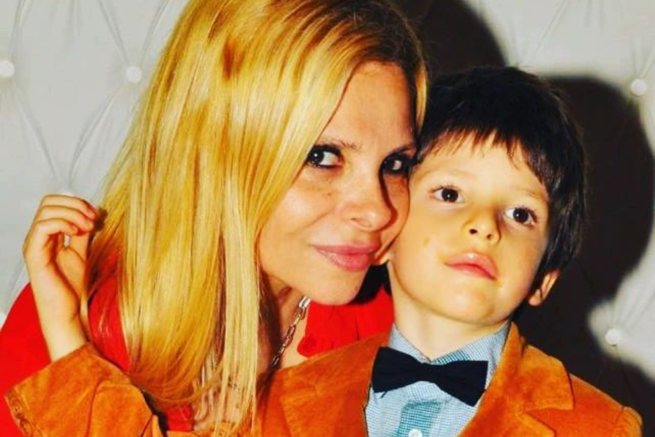 Fabiana Liuzzi junto a su hijo Antonio Ventura. Foto: Instagram.