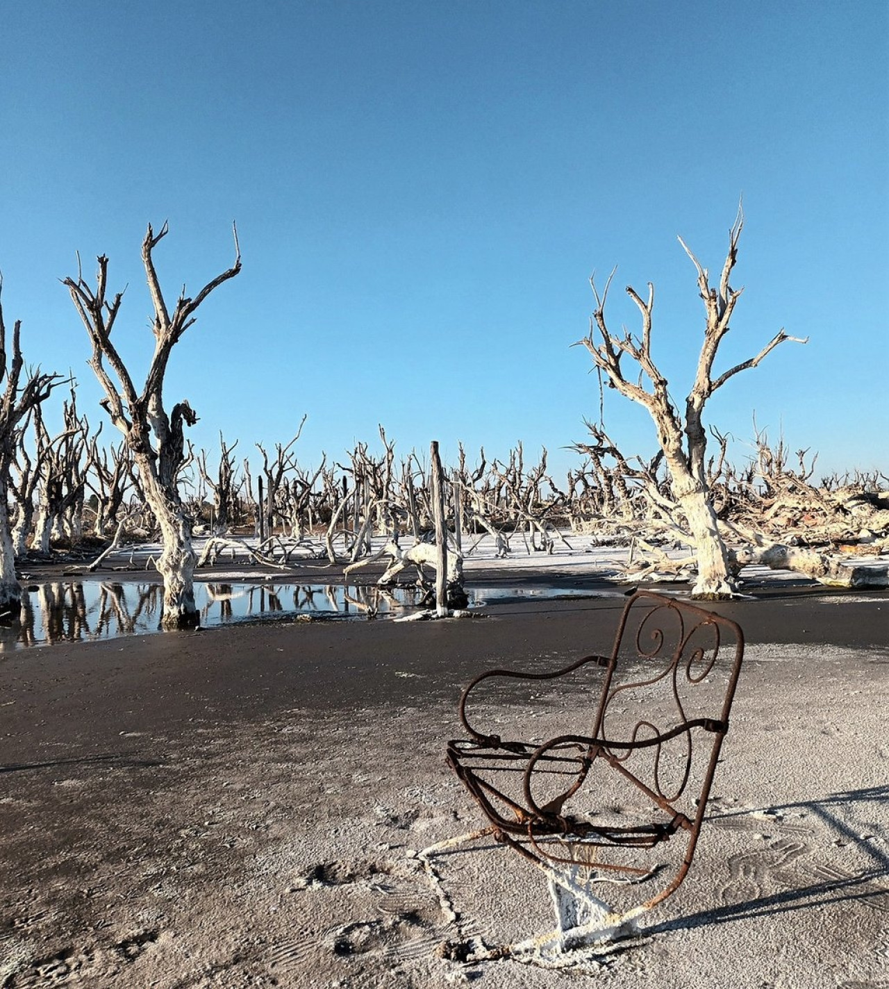 Villa Epecuén, provincia de Buenos Aires. Fuente: X