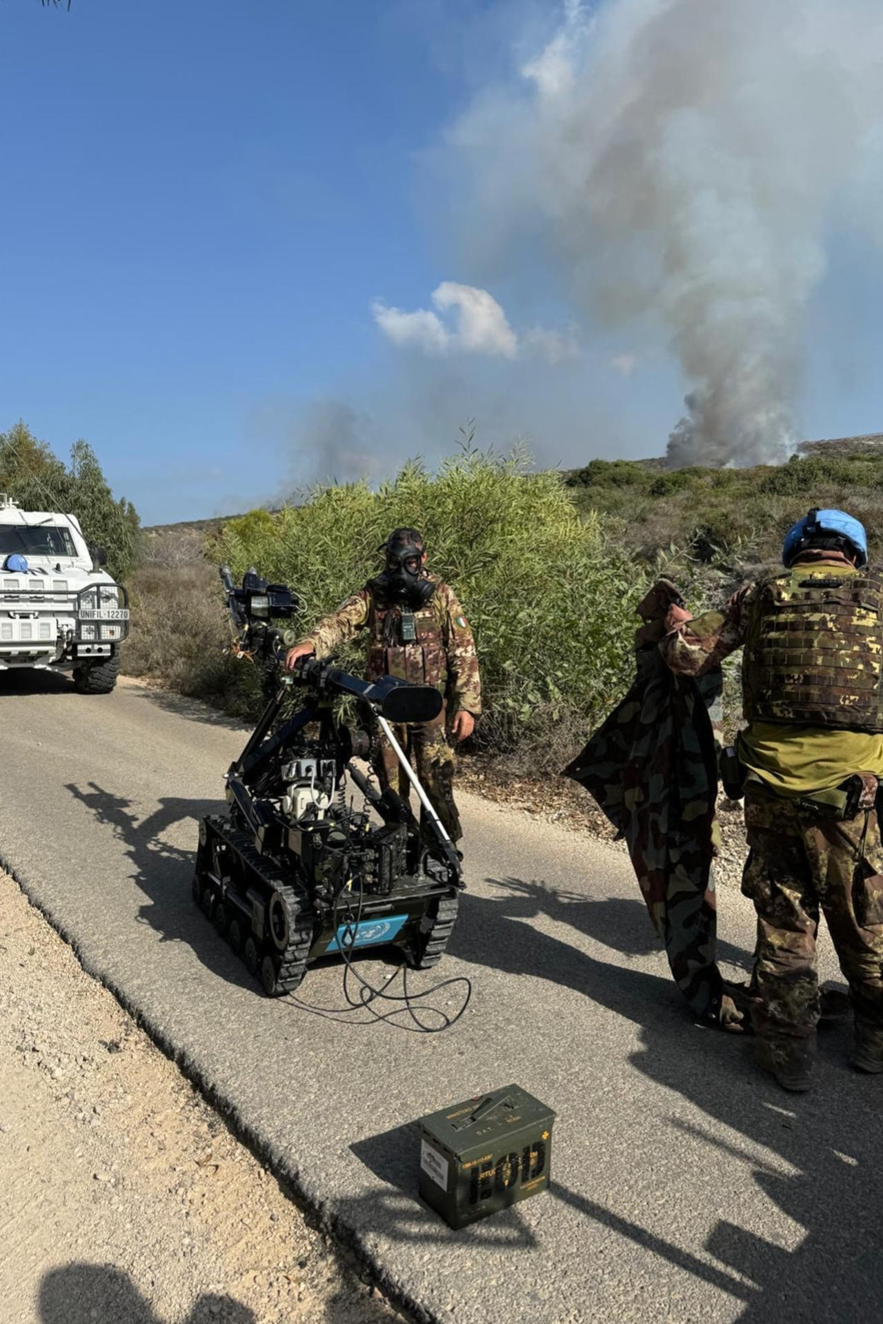 Una patrulla detectó artefactos explosivos en ruta de acceso a la base de FINUL. Foto: EFE.