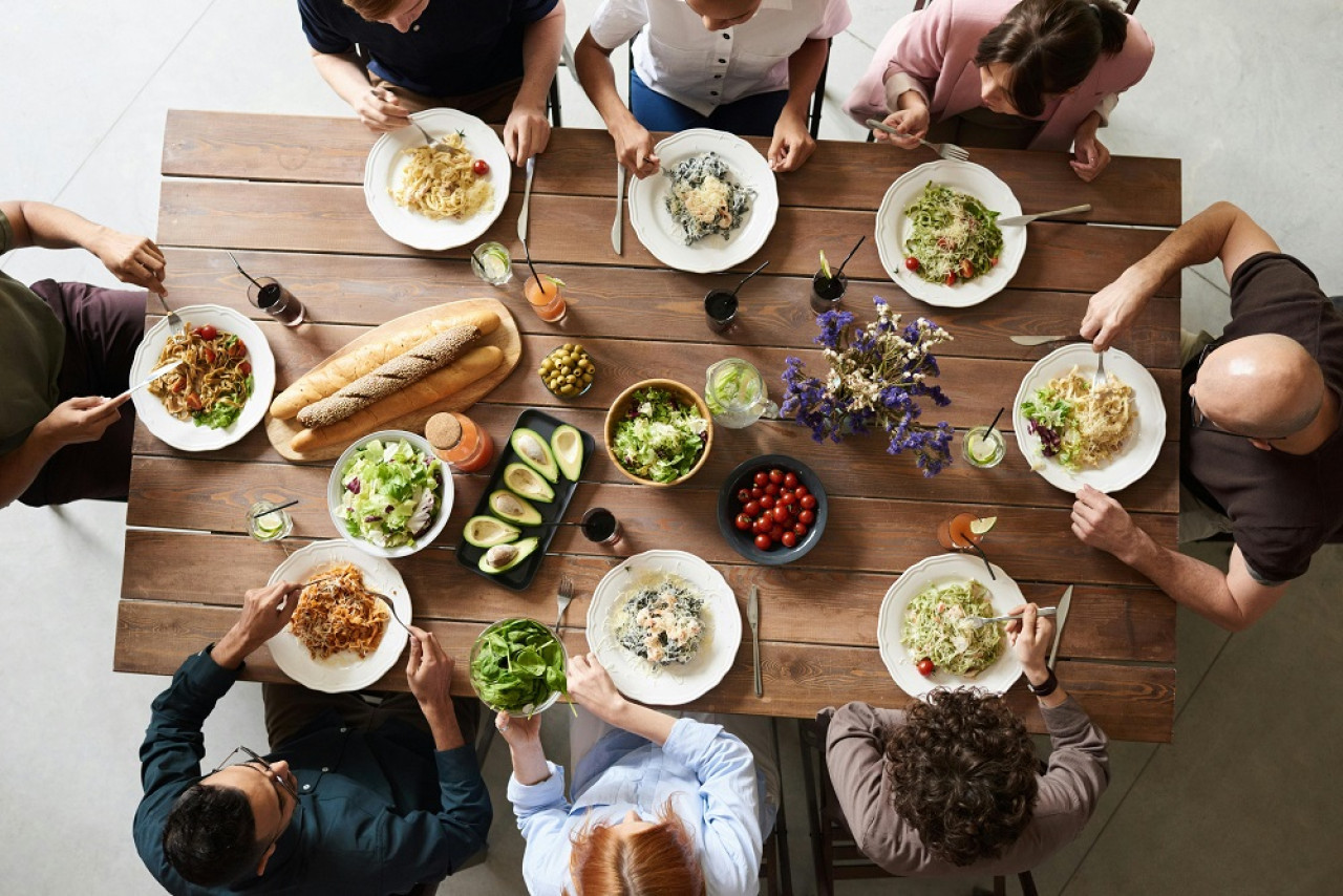 Almuerzo, comida. Foto: Pexels.