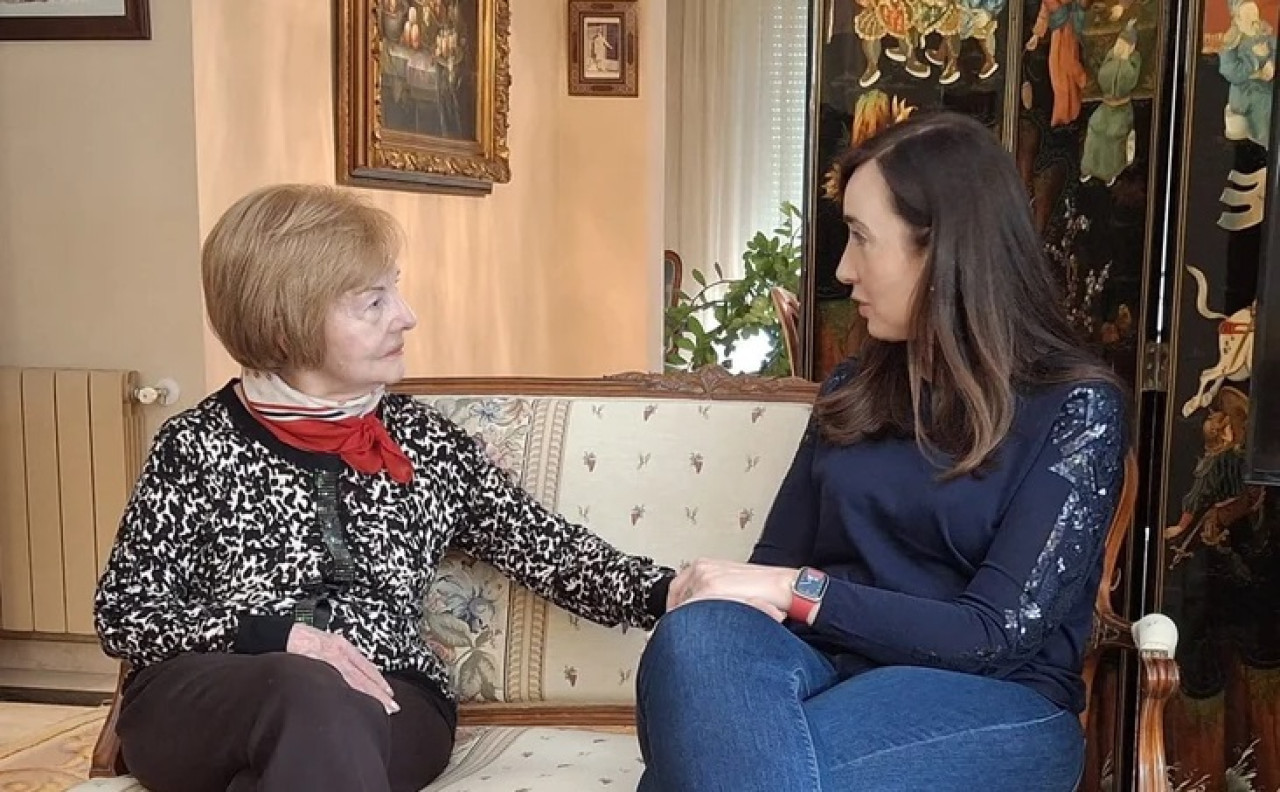 Victoria Villarruel junto a Isabel Perón en Madrid. Foto: NA