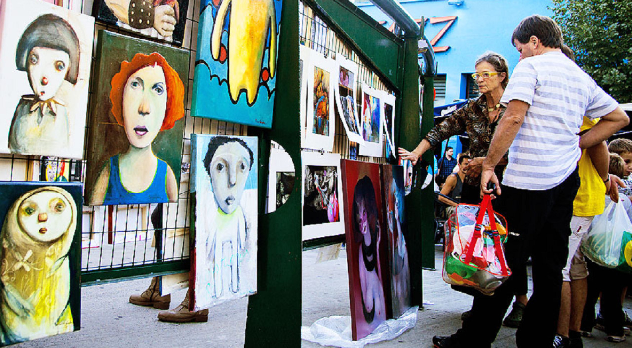 Feria Plaza Julio Cortázar, Palermo. Foto: Turismo Buenos Aires