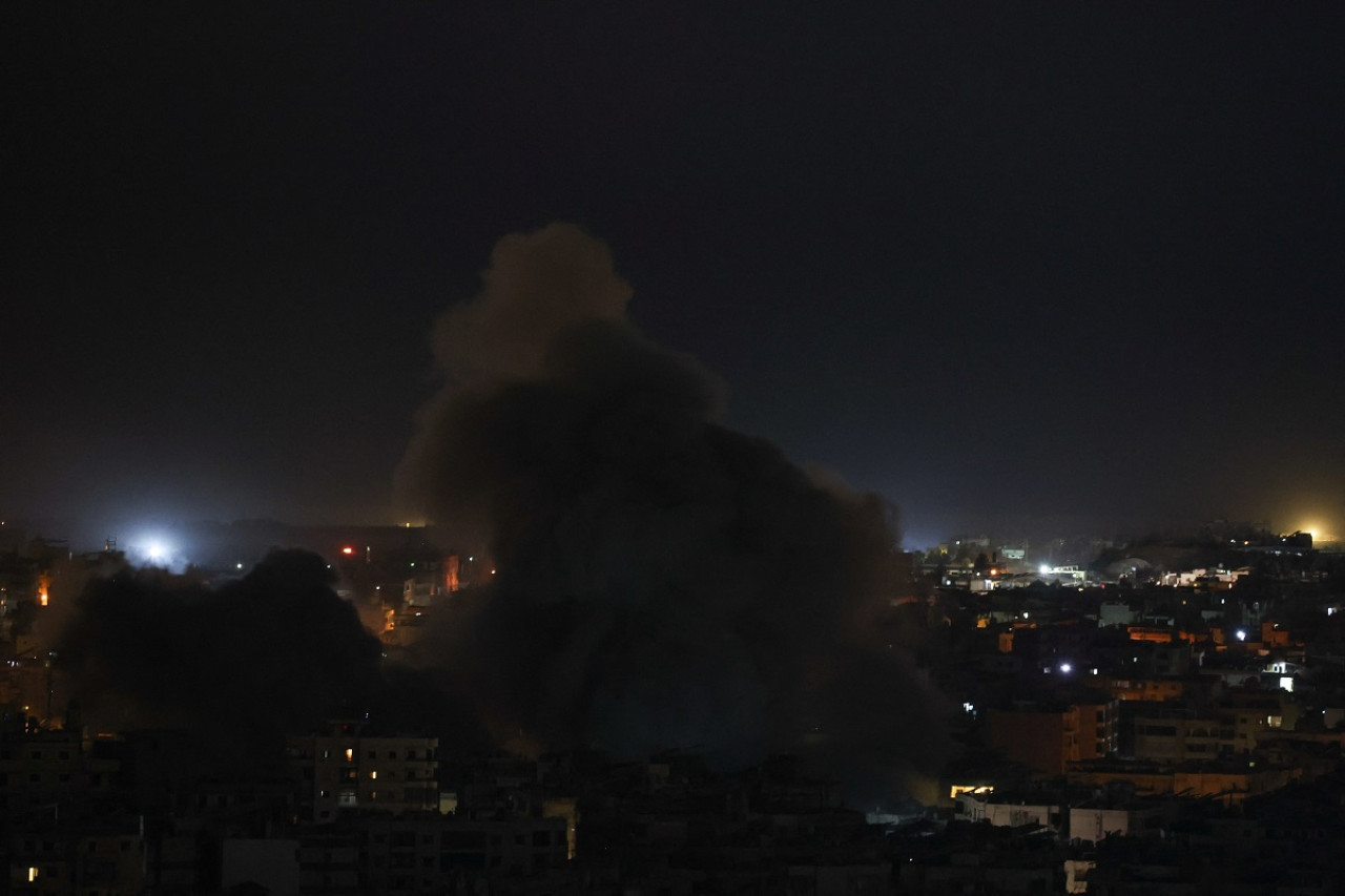 Bombardeos en Beirut. Foto: Reuters.