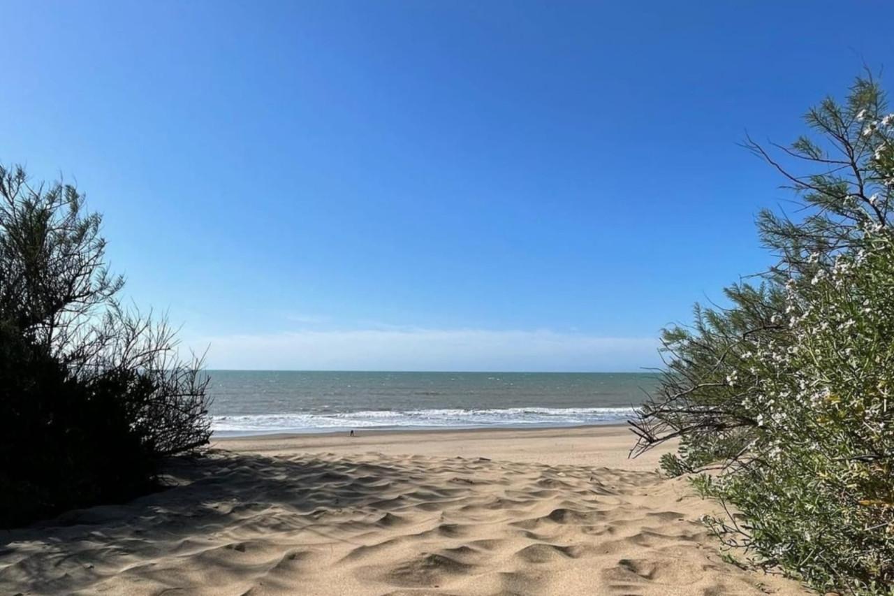 Mar de las Pampas, Costa Atlántica. Foto: Instagram / mardelaspampas.