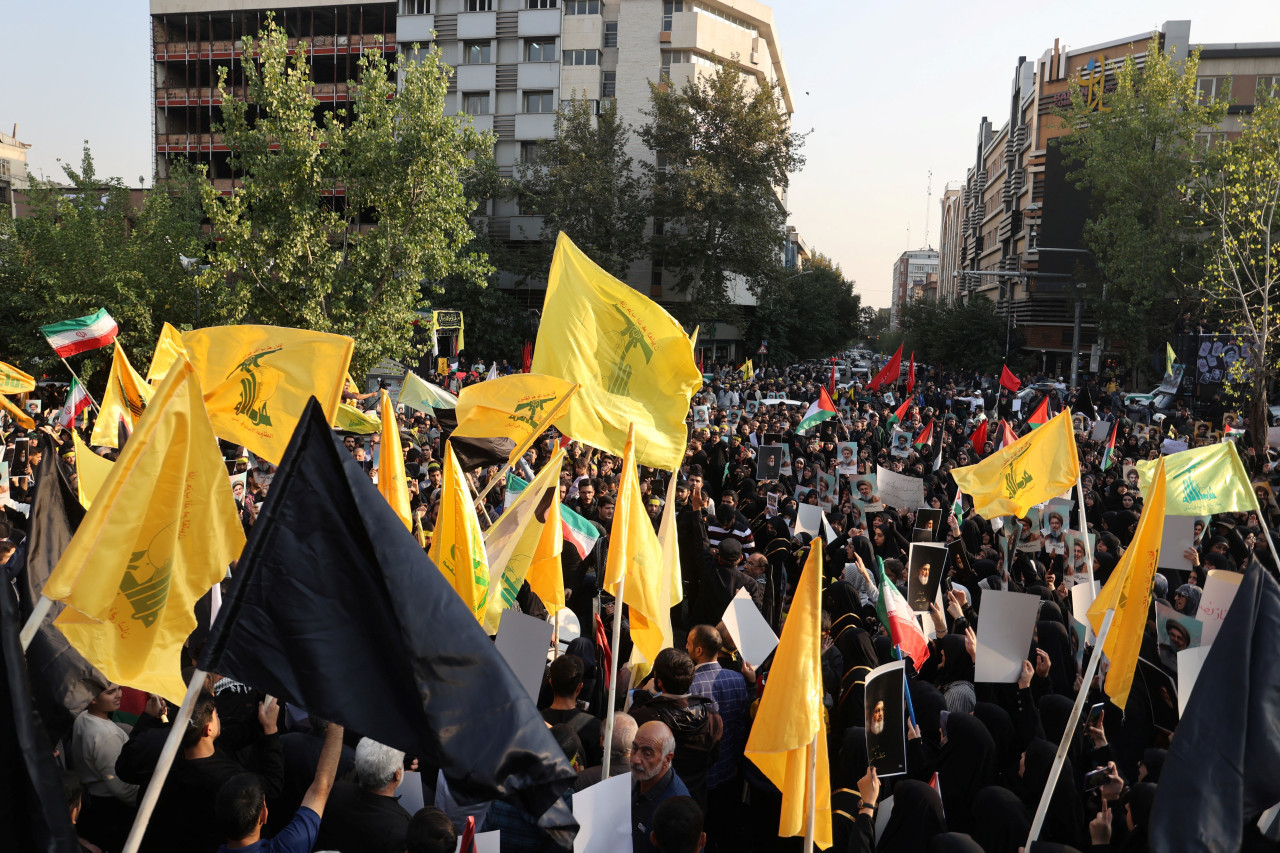 Banderas de Hezbollah. Foto: Reuters.