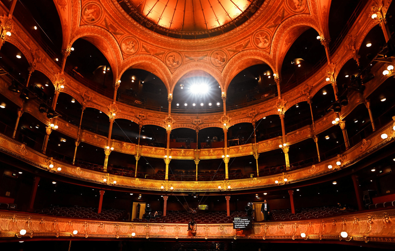 Así luce el Théâtre du Châtelet. Foto: X @SEFutbol