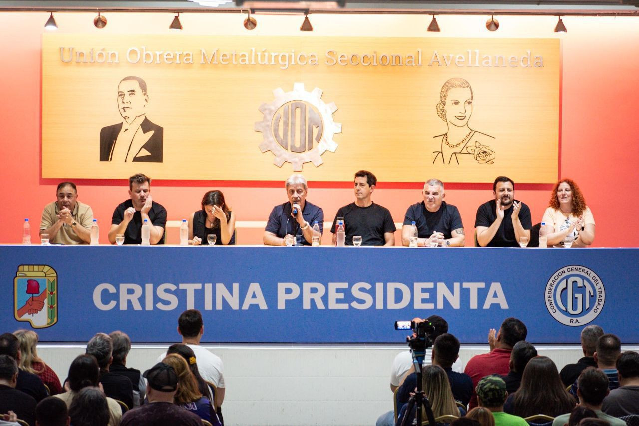 Presentación de la mesa “Cristina Presidenta” en Avellaneda