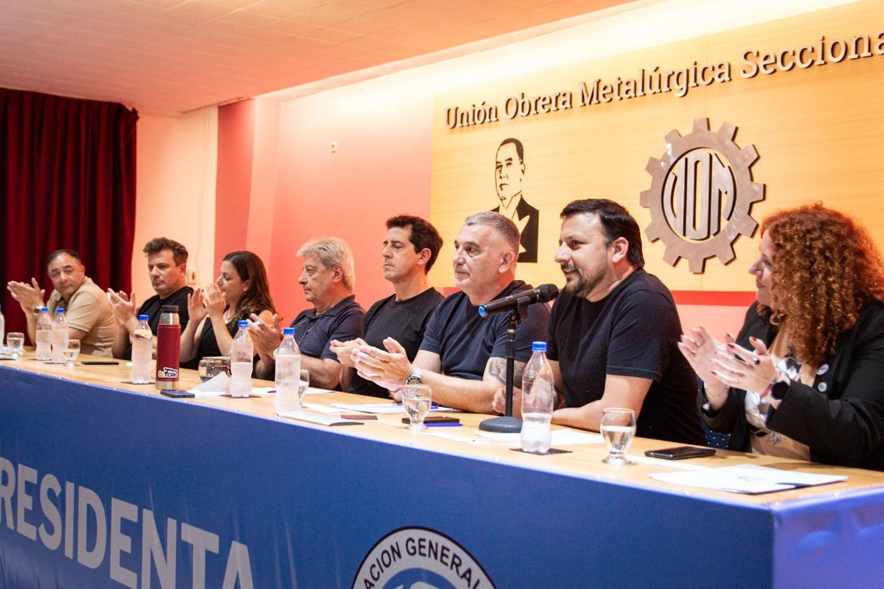 Presentación de la mesa “Cristina Presidenta” en Avellaneda