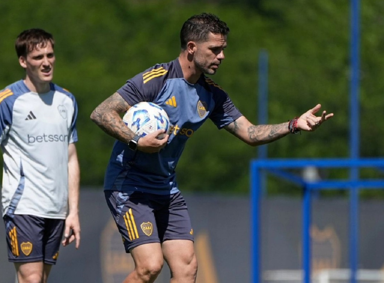 Fernando Gago, entrenador de Boca Juniors. Foto: Instagram @bocajrs