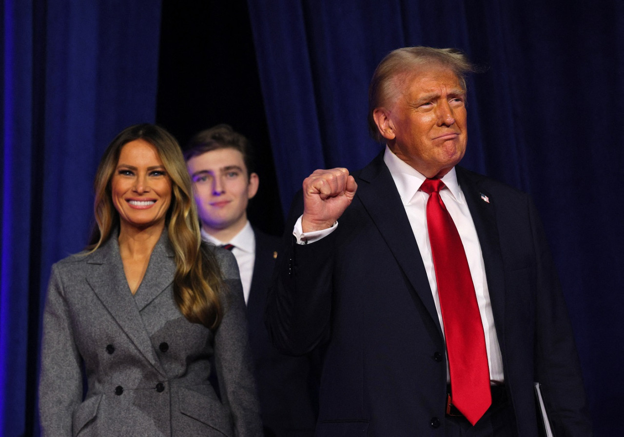 Donald Trump y su familia festejando su triunfo en las elecciones en EEUU. Foto: Reuters