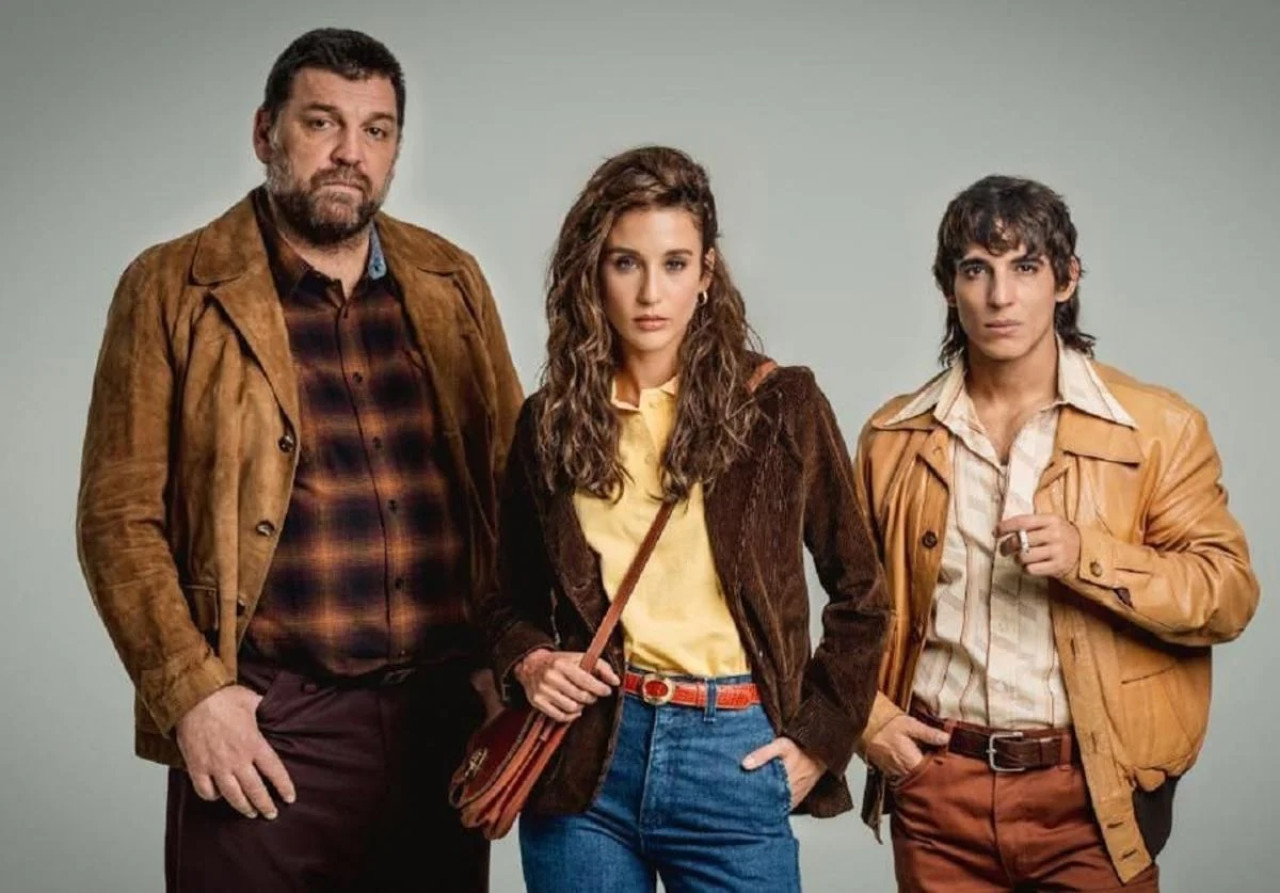 El elenco principal de "Asalto al Banco Central", la nueva miniserie española. Foto: Gentileza Netflix.