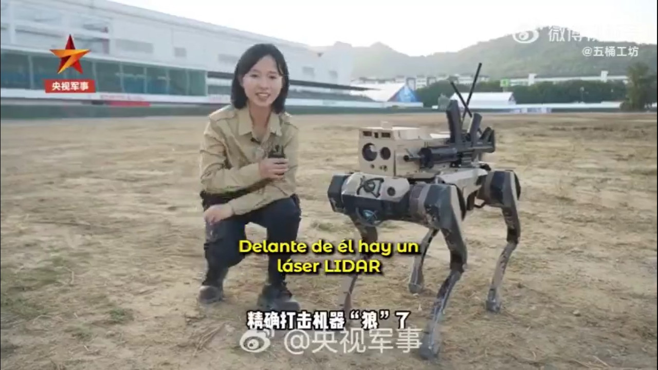 Lobos robots presentados por China. Foto: Captura de video.