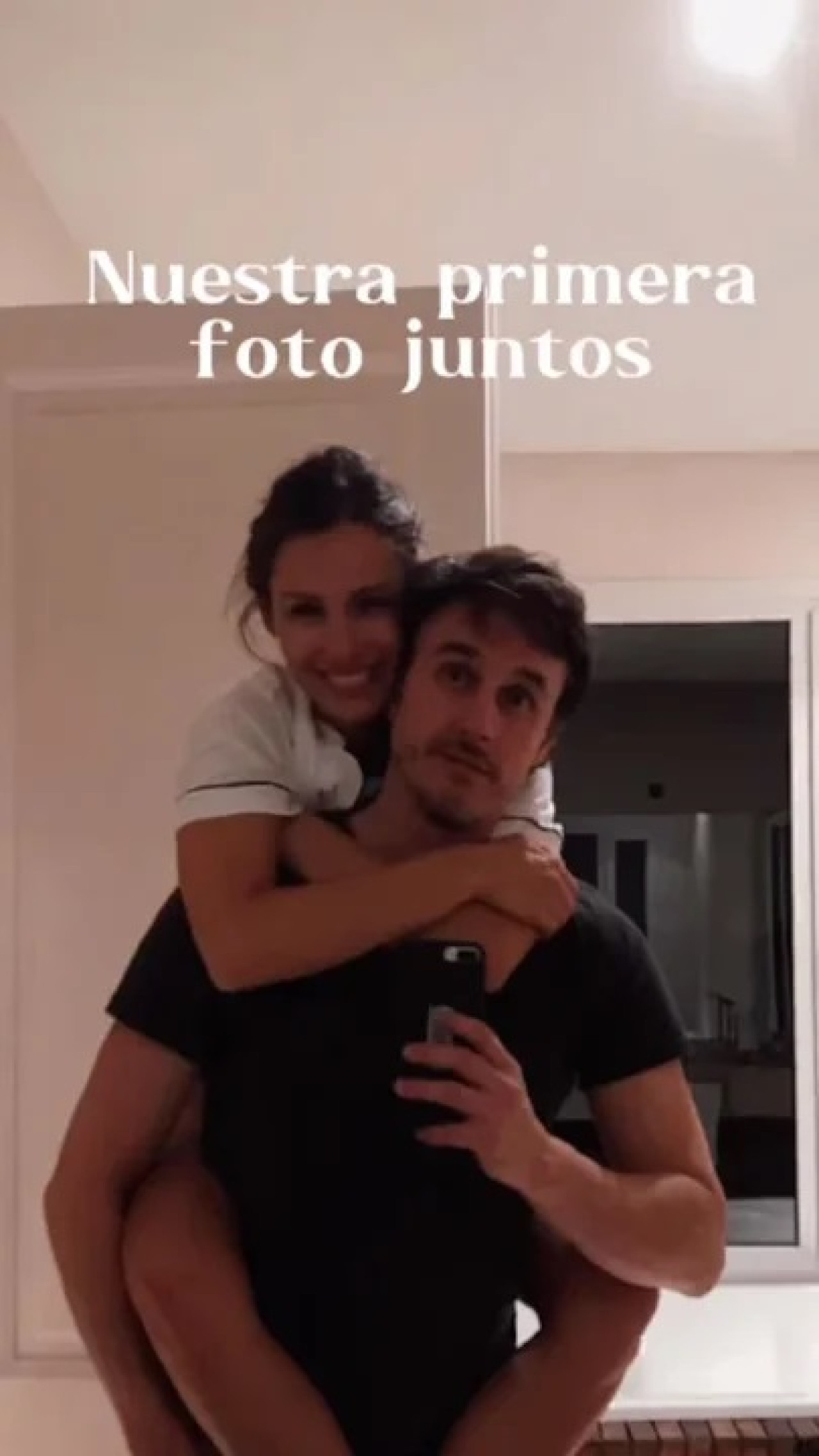 Pampita junto a Roberto García Moritán. Foto: NA.