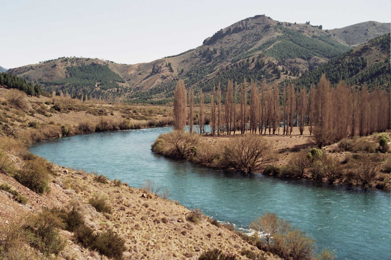 Río Limay. Foto: Wikipedia.