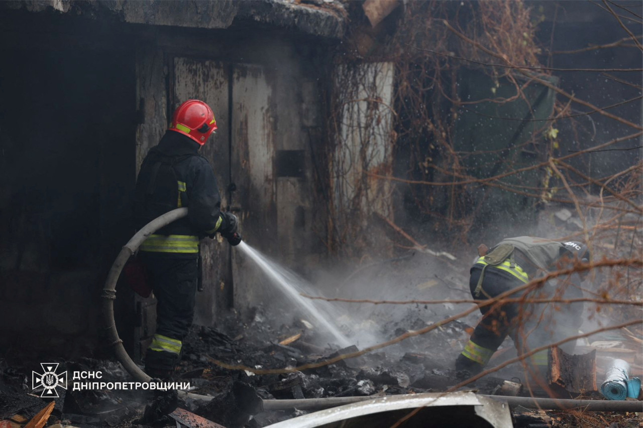 Rusia lanzó un misil balístico internacional contra Dnipró, Ucrania. Foto: Reuters.