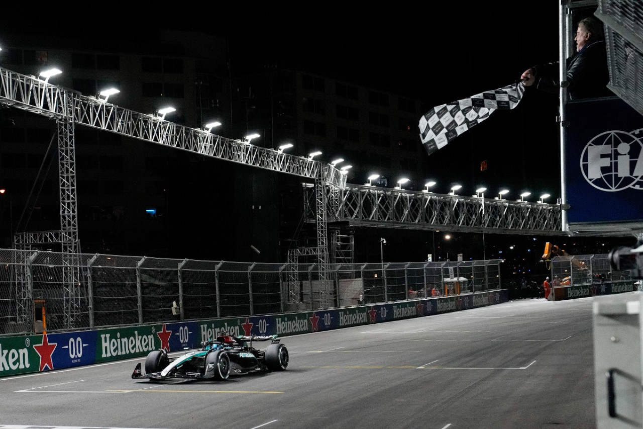 George Russell, ganador del GP de Las Vegas. Foto: Reuters.