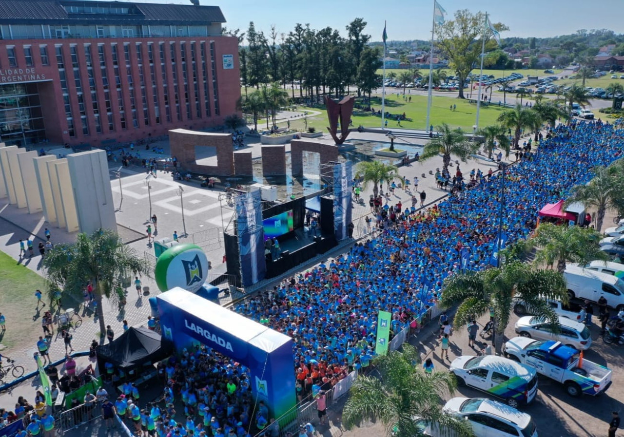 Más de 10.000 personas corrieron en la 5ta edición de “Circuito Malvinas”