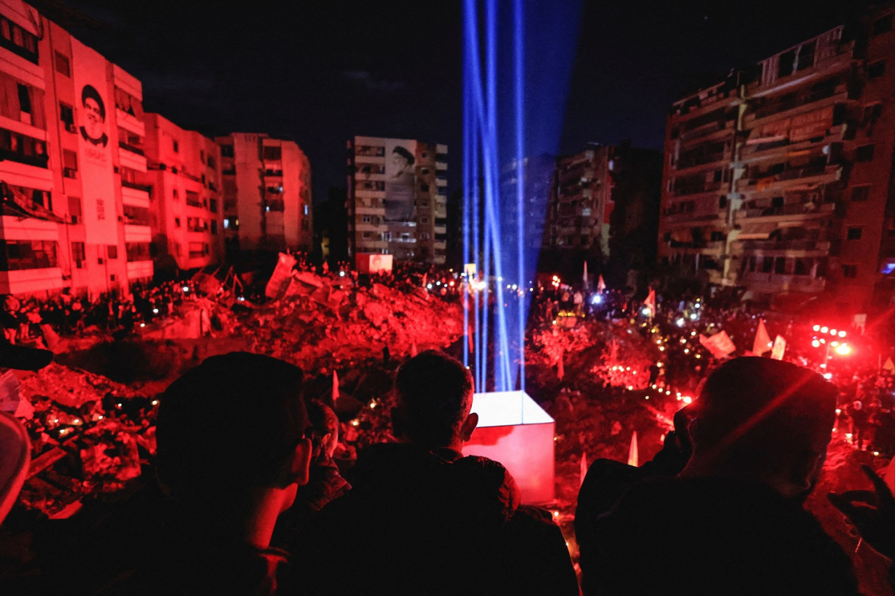 Miles de personas homenajearon a Hasán Nasrallah en el Líbano. Foto: Reuters