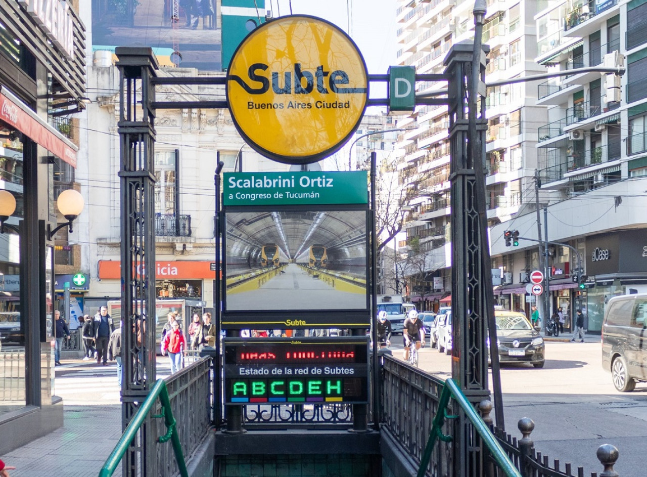 Estación de subte Scalabrini Ortíz. Foto: X @basubte.