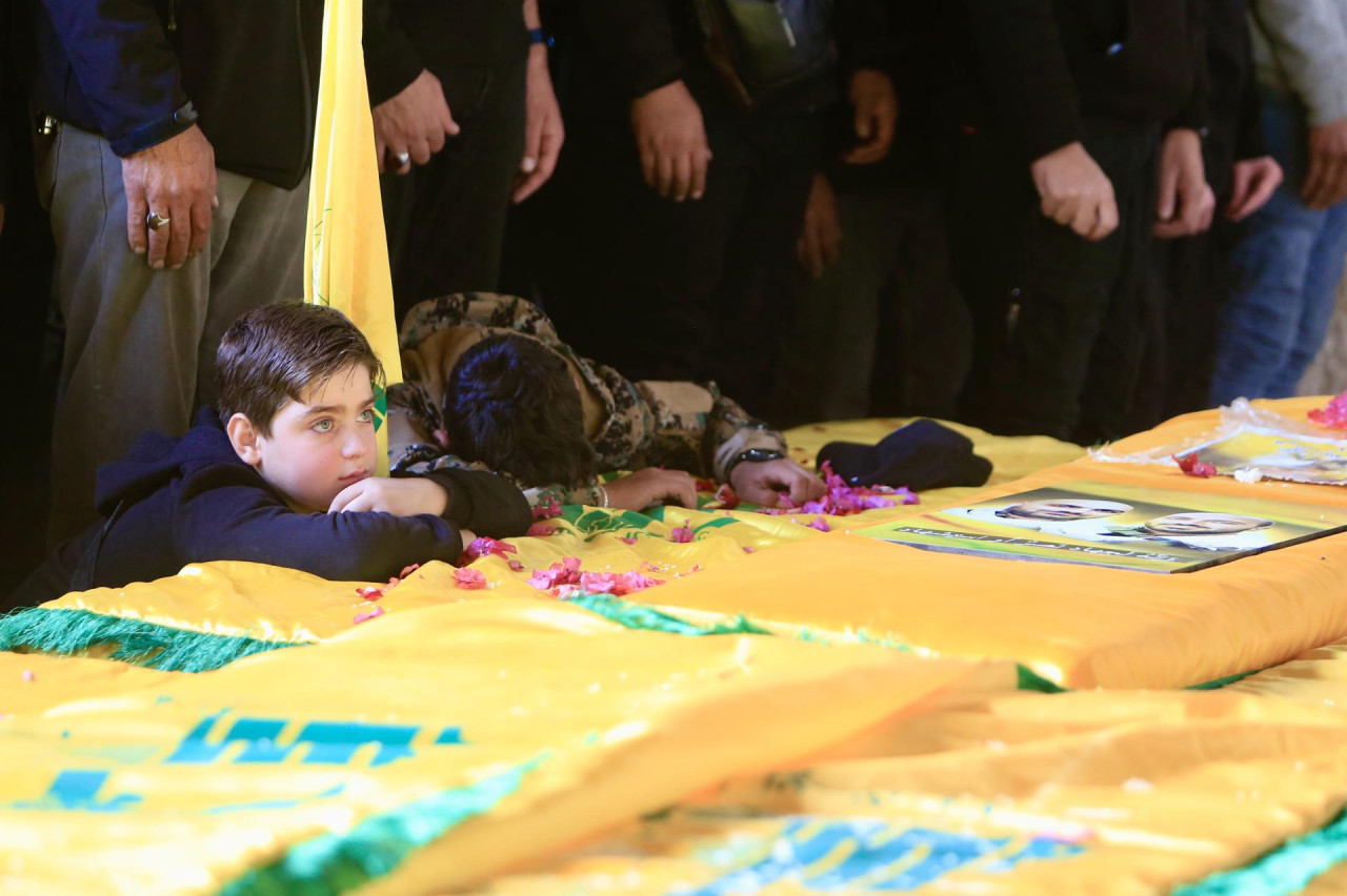 Funeral de soldados de Hezbollah en Líbano. Foto: EFE.