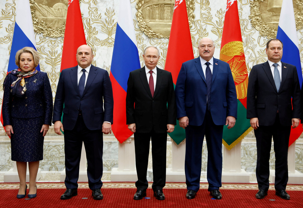 Acuerdo entre Vladimir Putin y Alexandr Lukashenko. Foto: REUTERS.