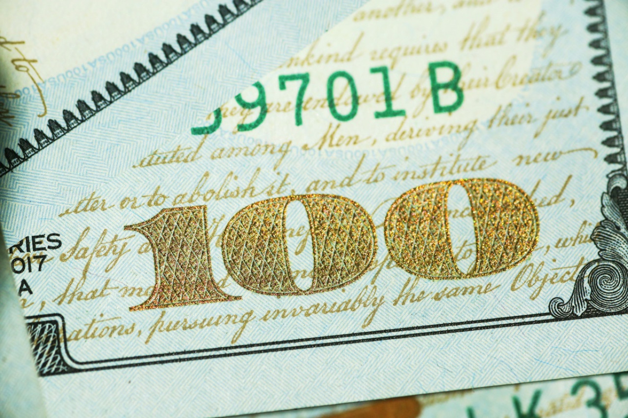 Billete de 100 dólares. Foto: Unsplash.