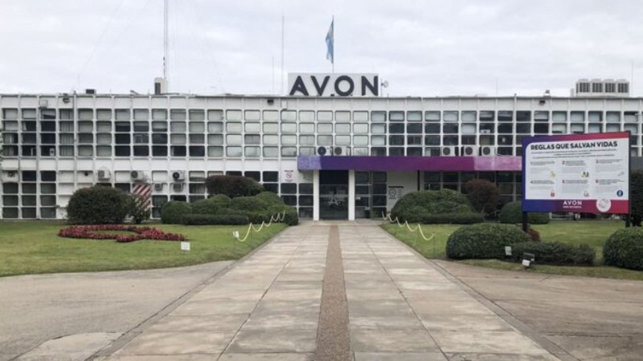 Planta de Avon en Argentina. Foto: X @TodoNegativo.