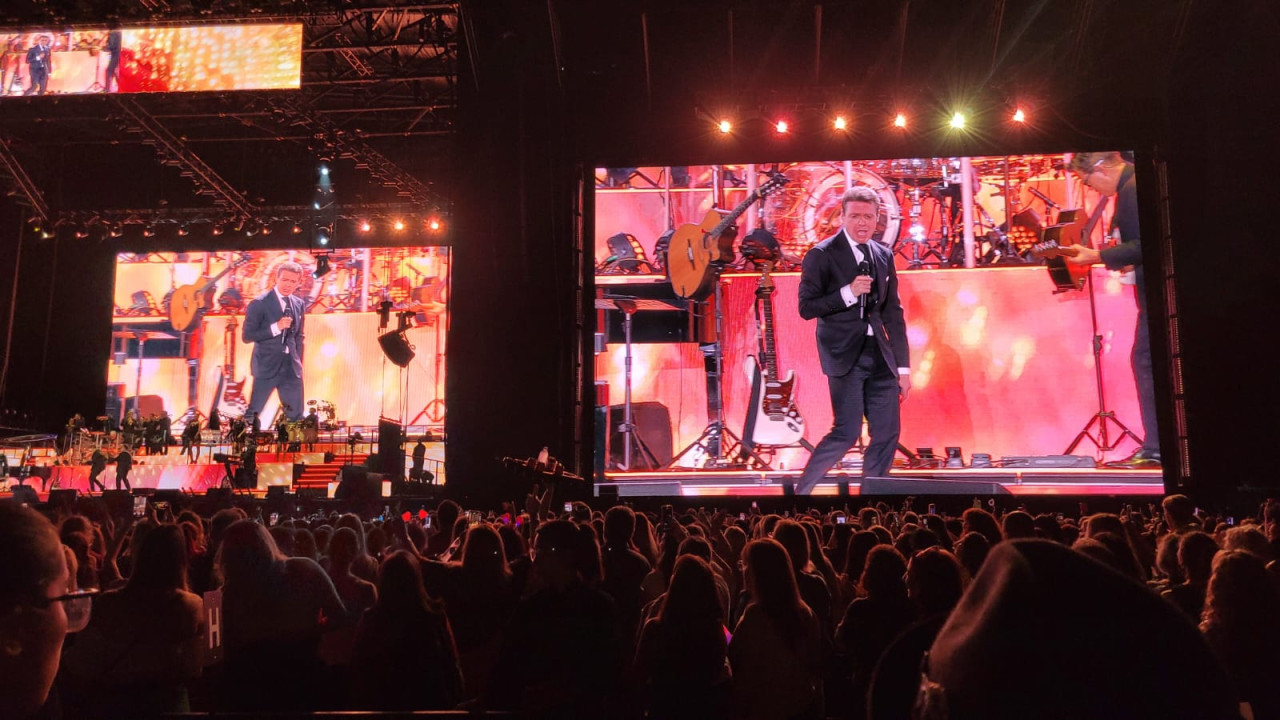 Luis Miguel cerró su gira en el Campo Argentino de Polo este miércoles 18 de diciembre. Foto: Canal26.com.