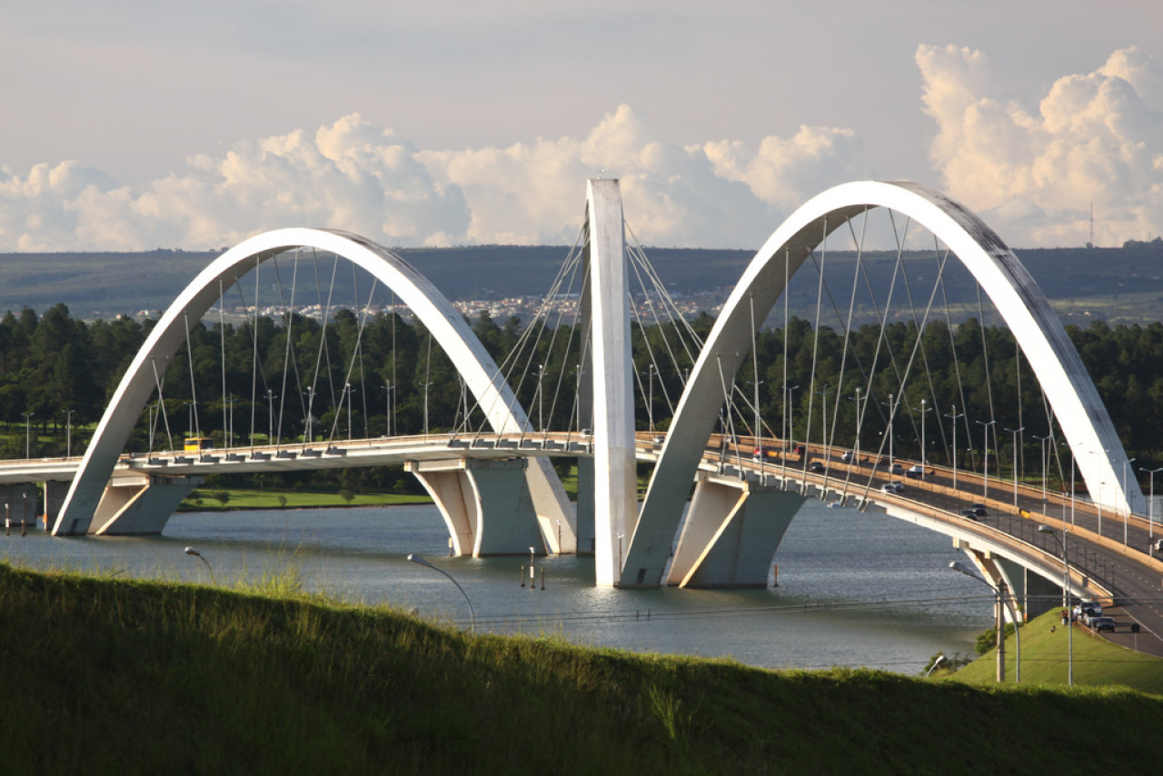 Puente Juscelino Kubitschek, en Brasil. Foto: megaconstrucciones.net.