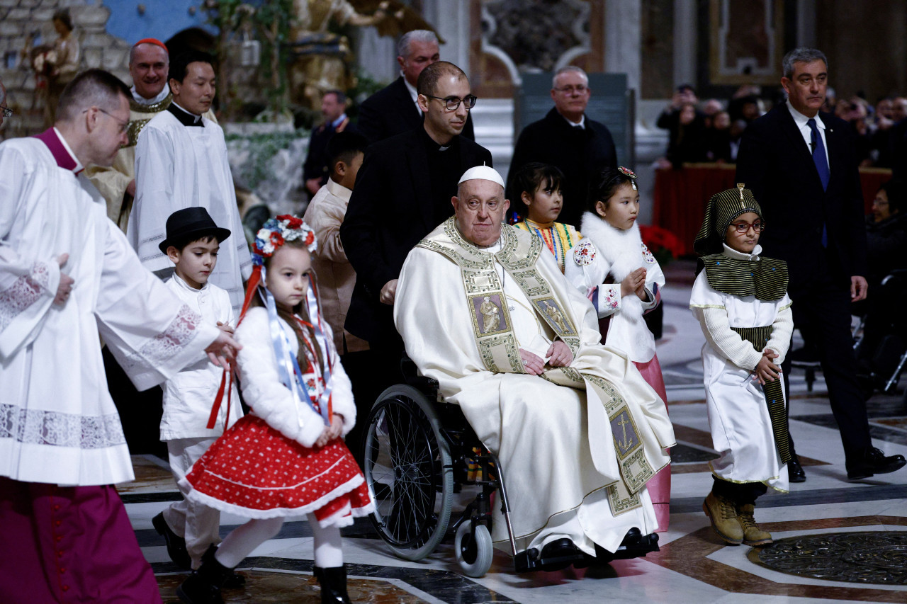 Papa Francisco en la misa de Nochebuena. Foto: Reuters.