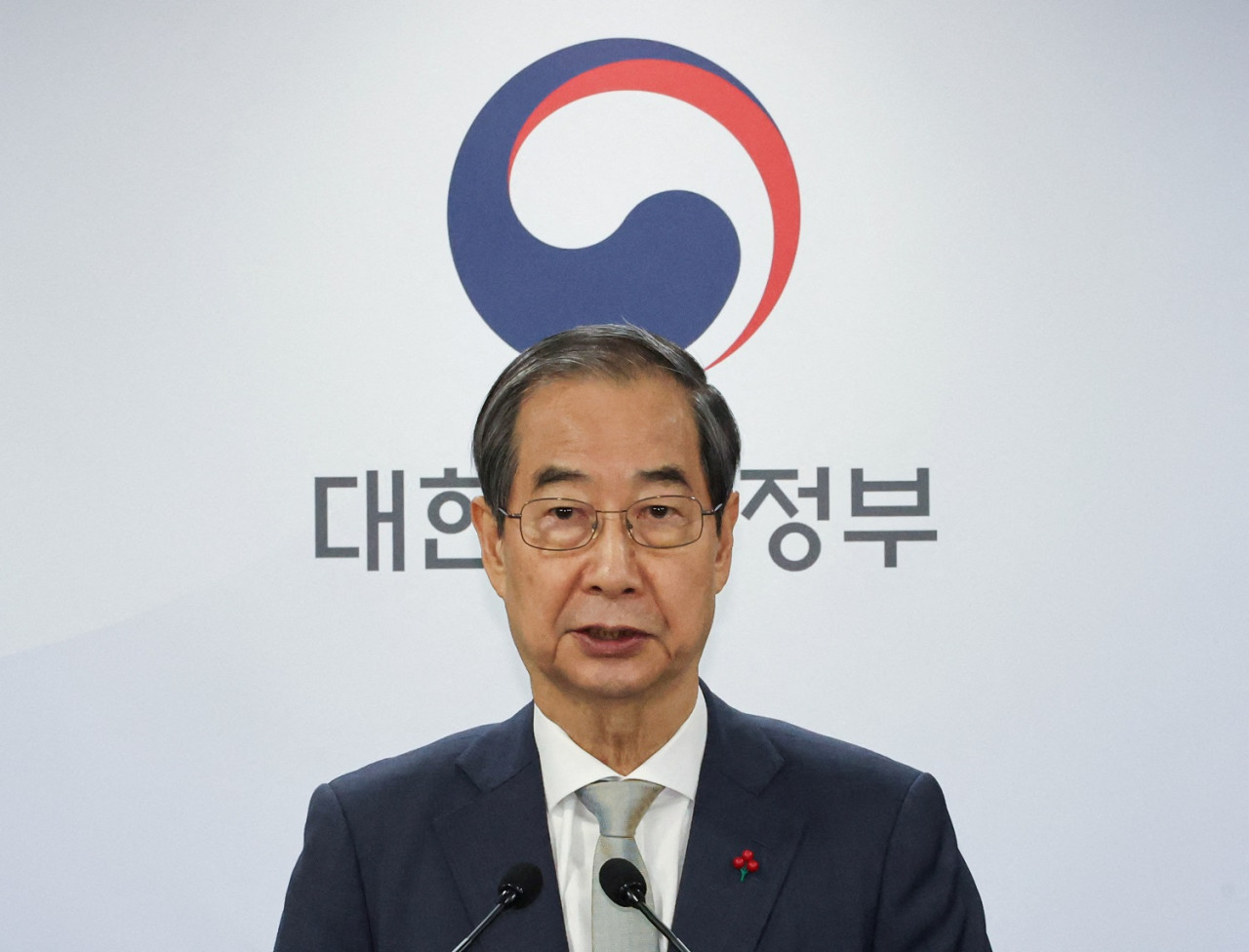 Han Duck-soo, primer ministro y presidente interino de Corea del Sur. Foto: Reuters