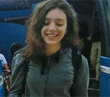 Lola Chomnalez