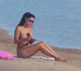 Nieves Jaller tomó sol desnuda