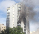 Incendio en edificio de Humboldt y Soler (Twitter)