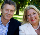 Macri y Carrio (Facebook)