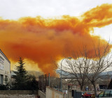 Nube tóxica en Barcelona (Reuters)