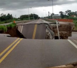 Derrumbe en un puente en la ruta 9 (Twitter)