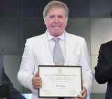 Homenaje a Arturo Puig