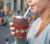 Tomando mate