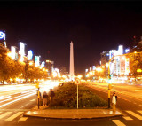 Obelisco de noche