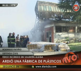Incendio en fábrica de plásticos (Canal 26)