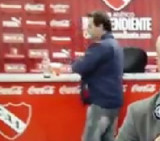 Hincha de Independiente robó tablet
