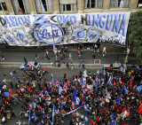 Festejos en Plaza de Mayo (DYN)