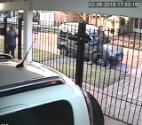 Mujer evitó ser asaltada con una ingeniosa maniobra