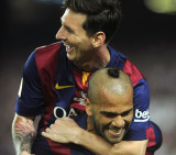 Dani Alves y Messi (NA)